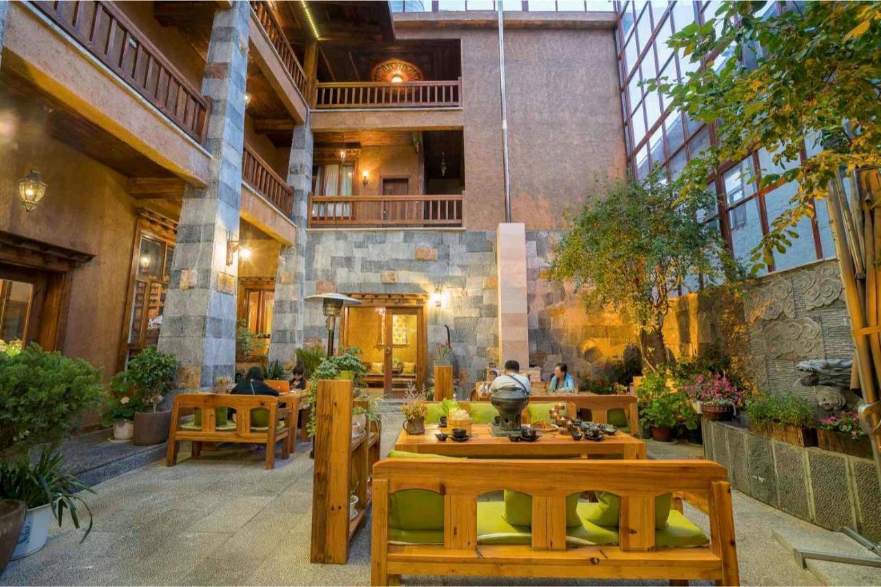 Tseten Wangmo Resort Shangri-La Exterior foto
